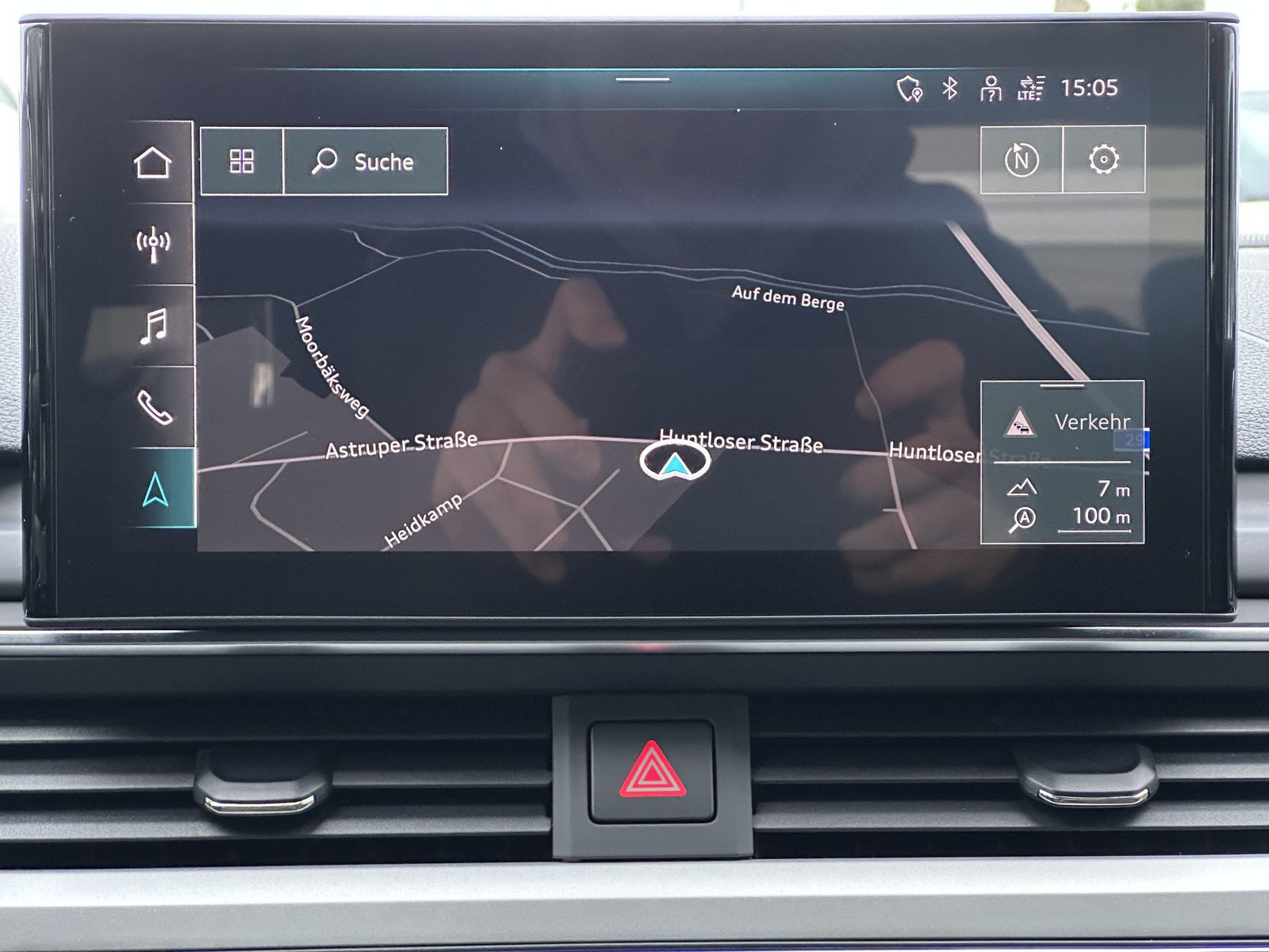 Fahrzeugabbildung Audi A4 Avant 40 TFSI Advanced NAV+LED+STANDHEIZUNG