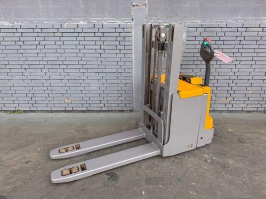 Jungheinrich EJD 220 Baujahr 2019 Stunden 5122 Akku 2021