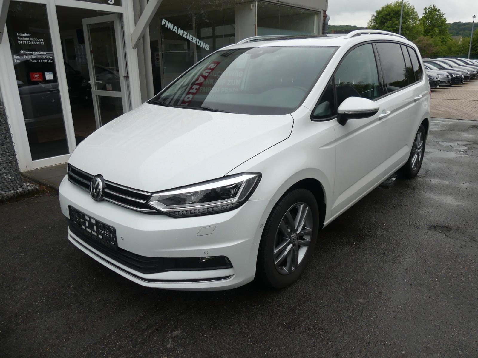 Volkswagen Touran Sound BMT*7-Sitzer*  *DSG* *Pano* *AHK*