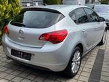 Opel Astra 150 Jahre Opel - Opel Astra 150 jahre mit Benzin-Antrieb