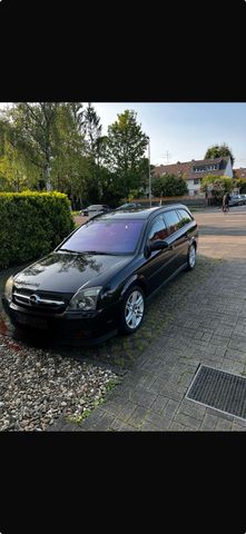 Opel Vectra 2.2 direkt C