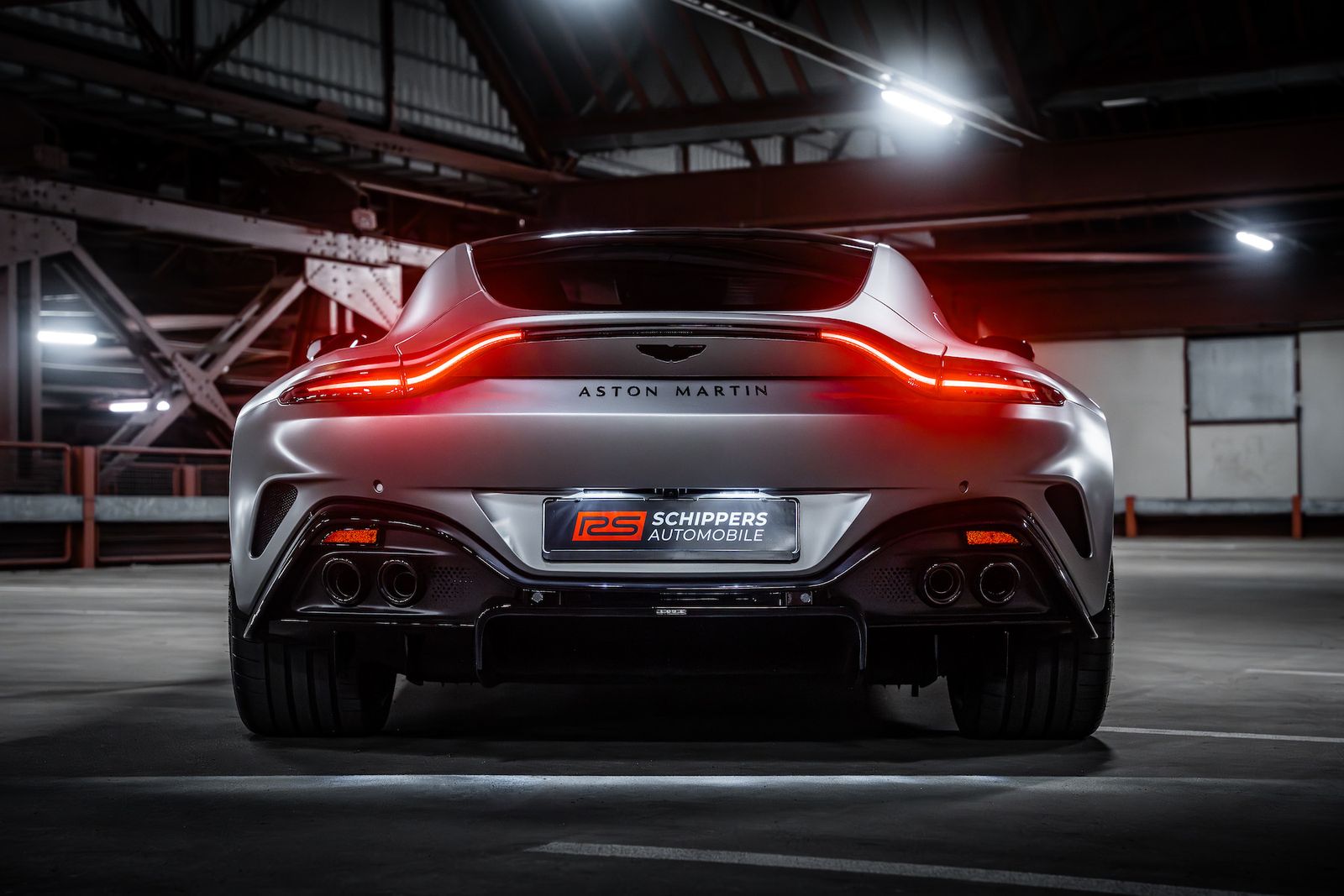 Fahrzeugabbildung Aston Martin V8 Vantage BOWERS&WILKINS|TRAUMAUTO|MY25