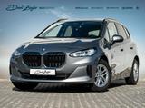 BMW 220i Active Tourer AHK PANO SpSitze RFK ShadowL - BMW 220 Active Tourer Jahreswagen