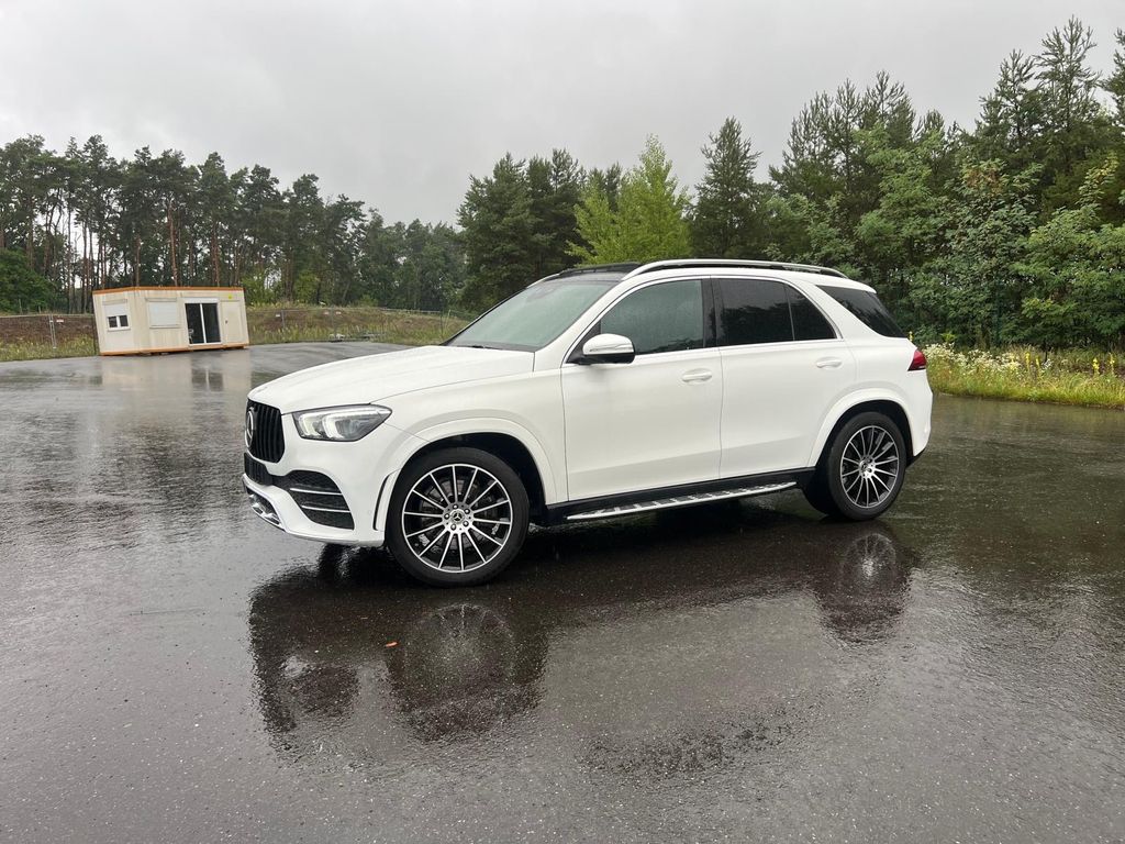 Image of Mercedes-Benz GLE 300