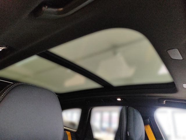 VOLVO XC 60 (Bild 23 von Array)