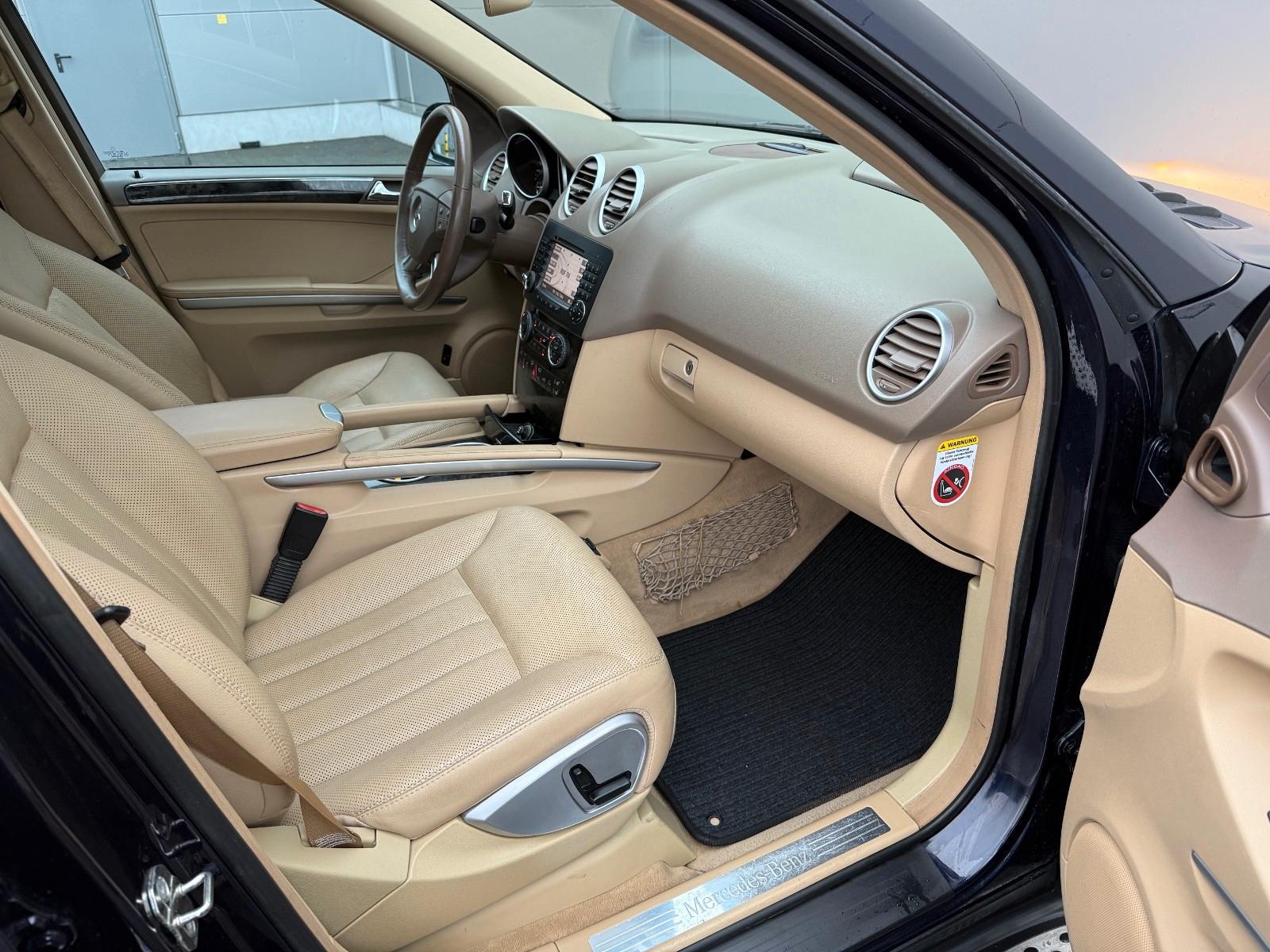 MERCEDES-BENZ ML 420 CDI V8 4.0 306ch 4MATIC - CUIR - TOIT OUVRANT - SIÈGES VENTILÉS - SUSPENSION PNEUMATIQUE - ATTELAGE 3,5T