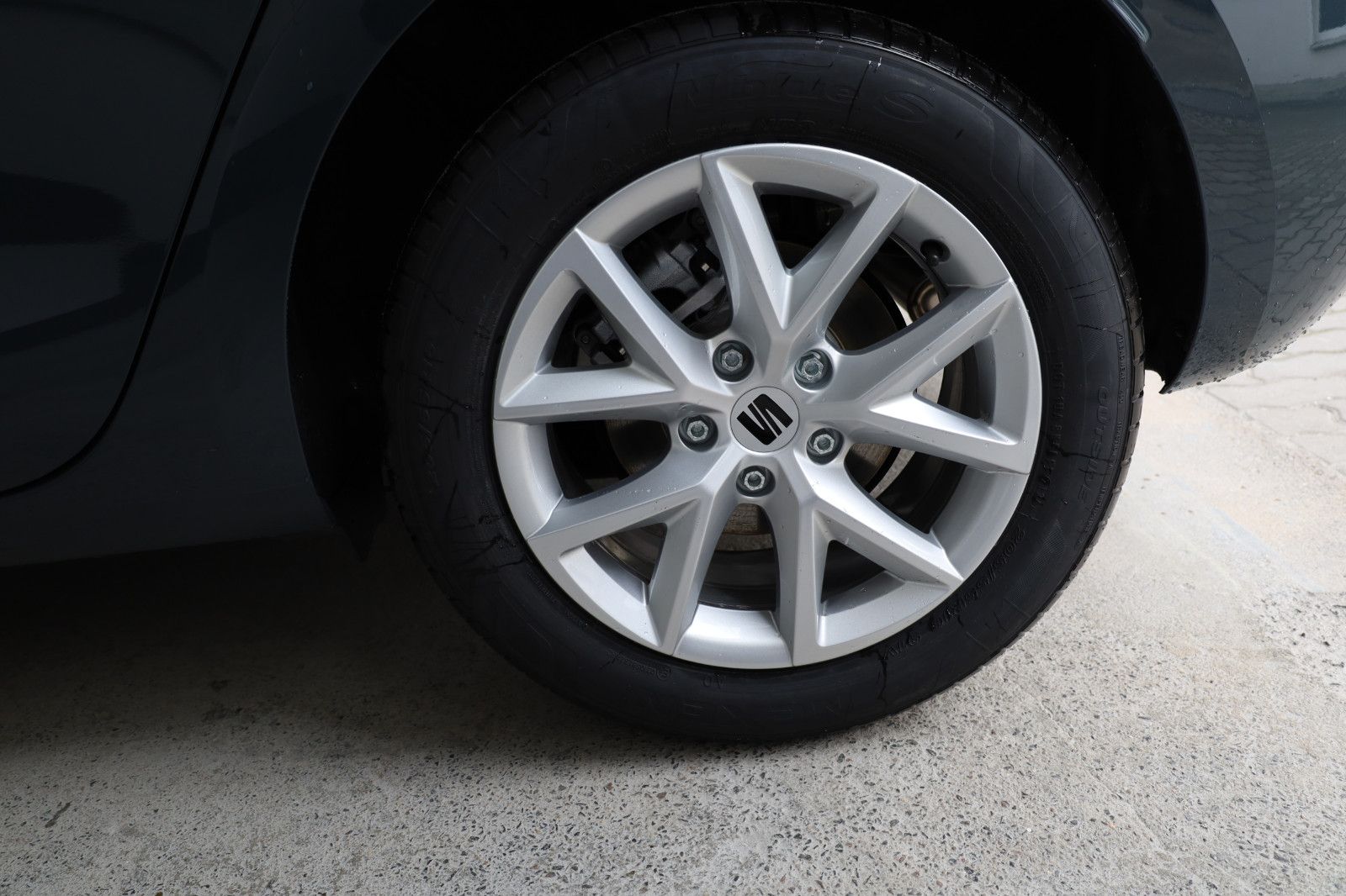 Fahrzeugabbildung SEAT Leon 1.5 TSI 85kW Style *Full-Link *Parklenk