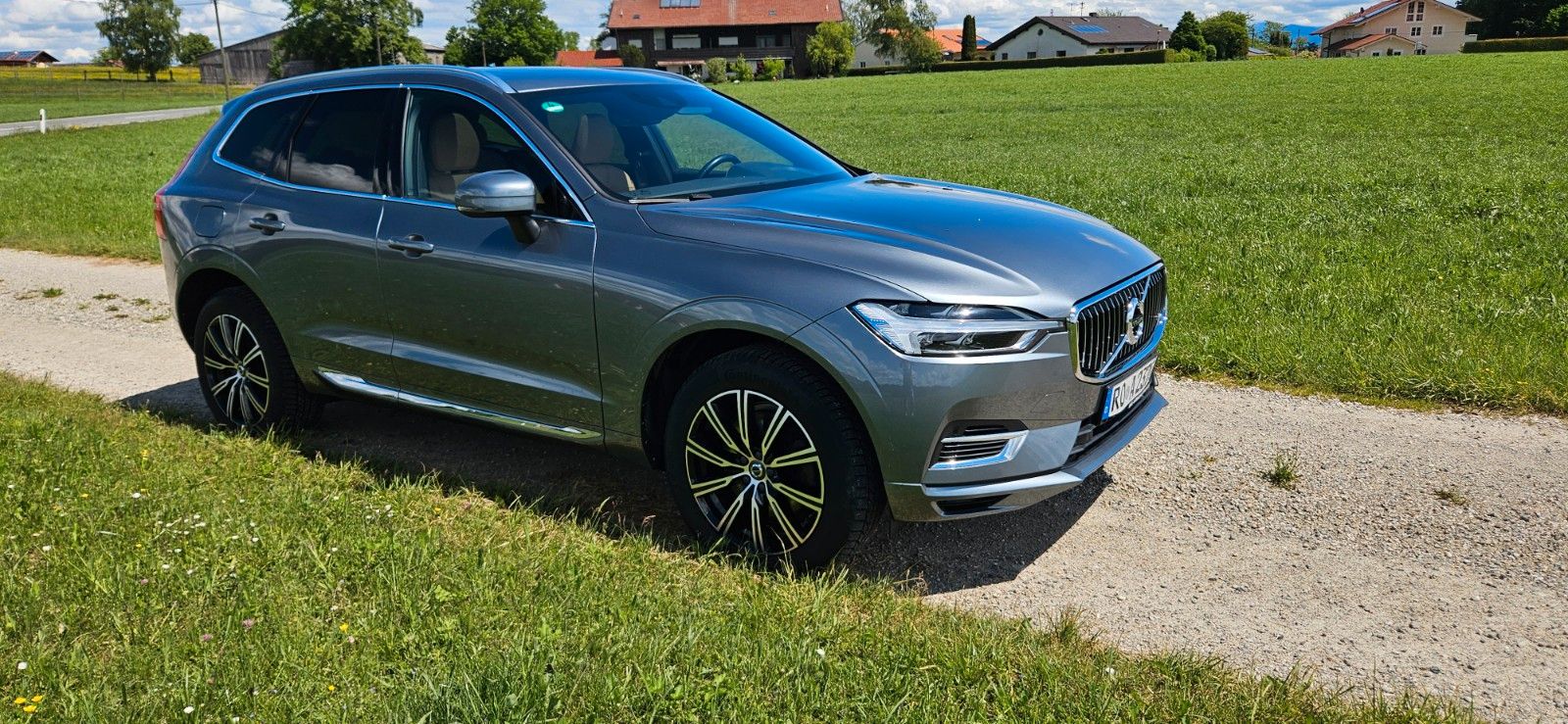 Volvo XC 60 T8 Inscription Plug-In Hybrid AWD Pano,HK imagem 3