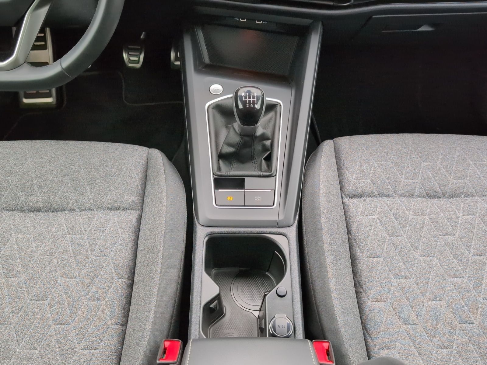 Volkswagen Golf - Bild 9