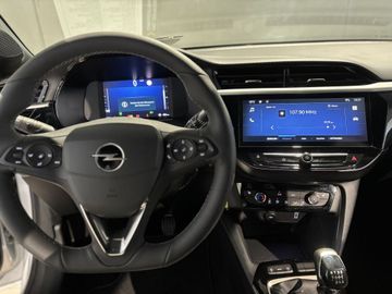 Fotografie 16 des Opel Corsa 1.2 Direct Injection Turbo GS