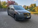 Volkswagen Caddy Maxi 1,4 TSI 7-Sitzer + Campingausrüstung - : Camping