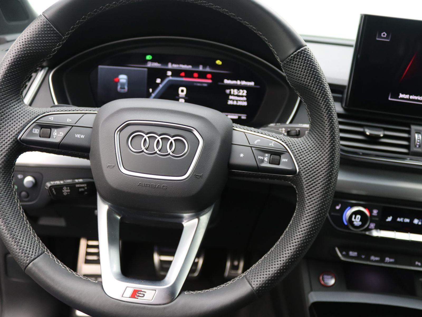 Audi SQ5 - Bild 13