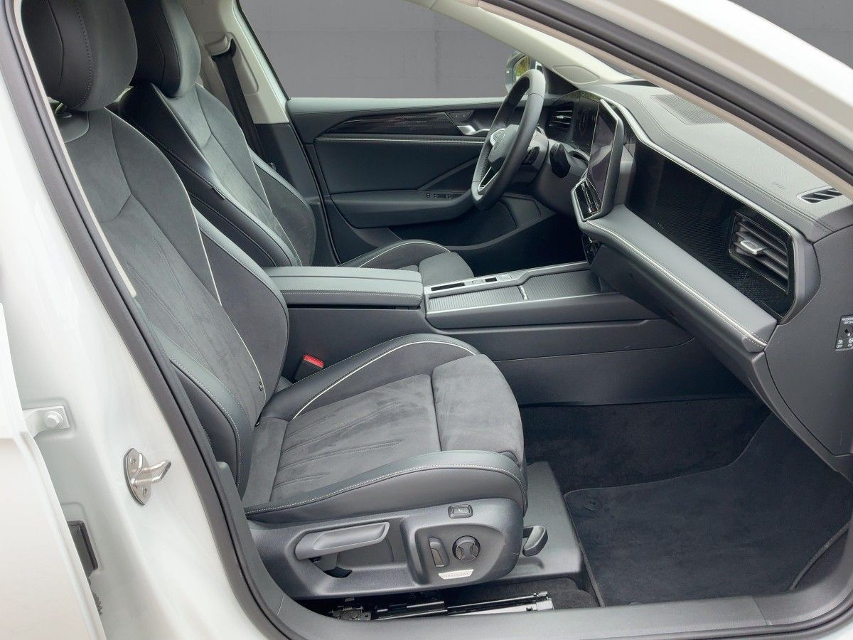 Volkswagen Passat Variant - Bild 12