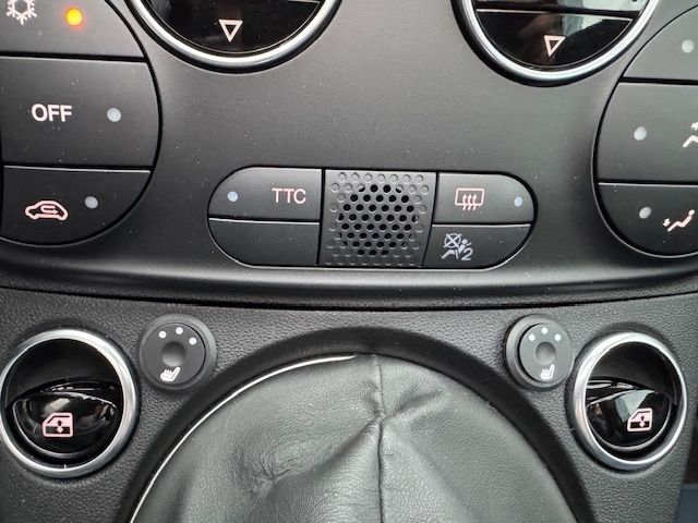 Fahrzeugabbildung Abarth 695C Rivale  Mahagoni LEDER Sitzheizung