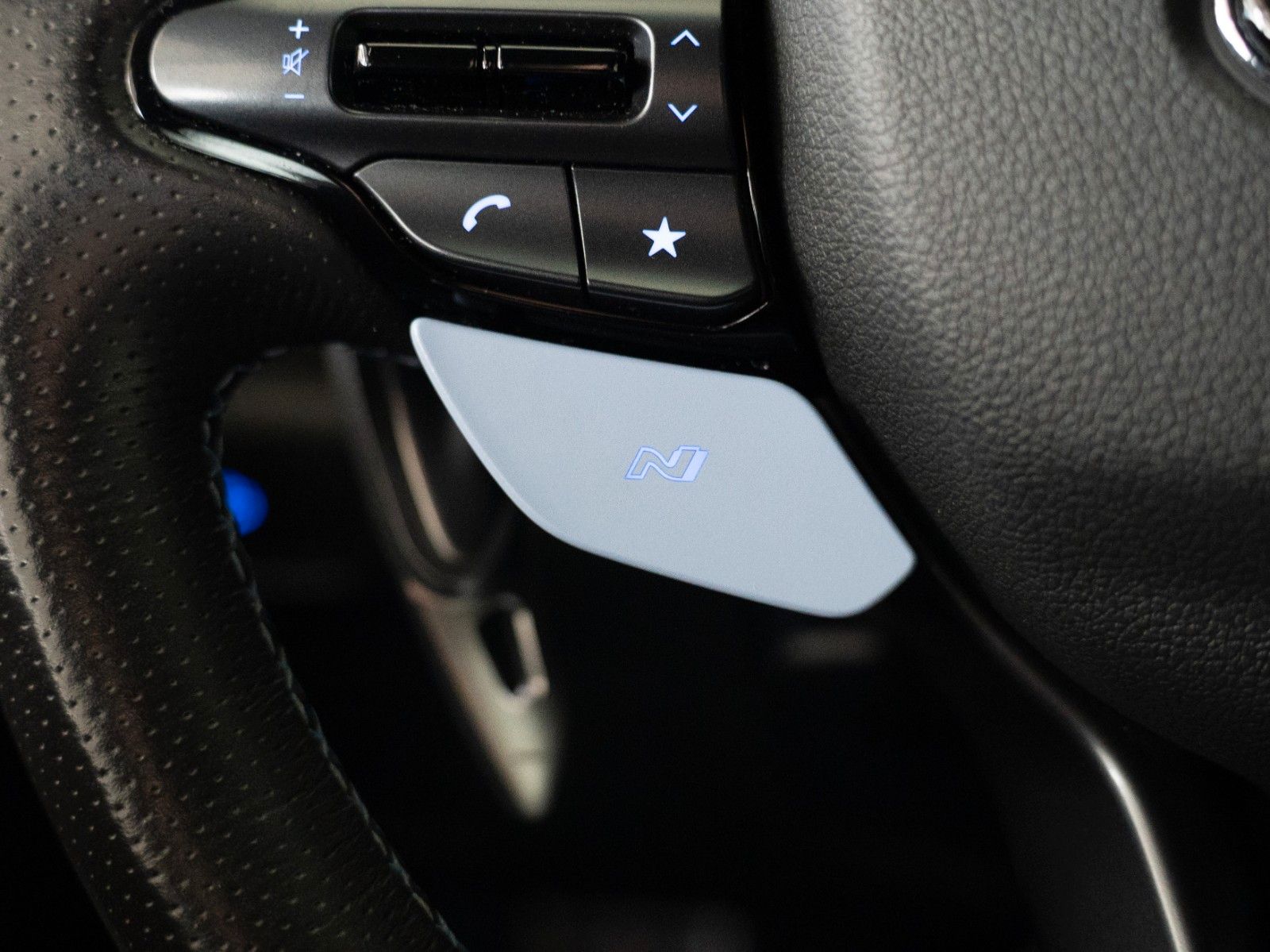 Fahrzeugabbildung Hyundai Kona N Performance 2WD AUTOM./SITZHZG./HEAD-UP