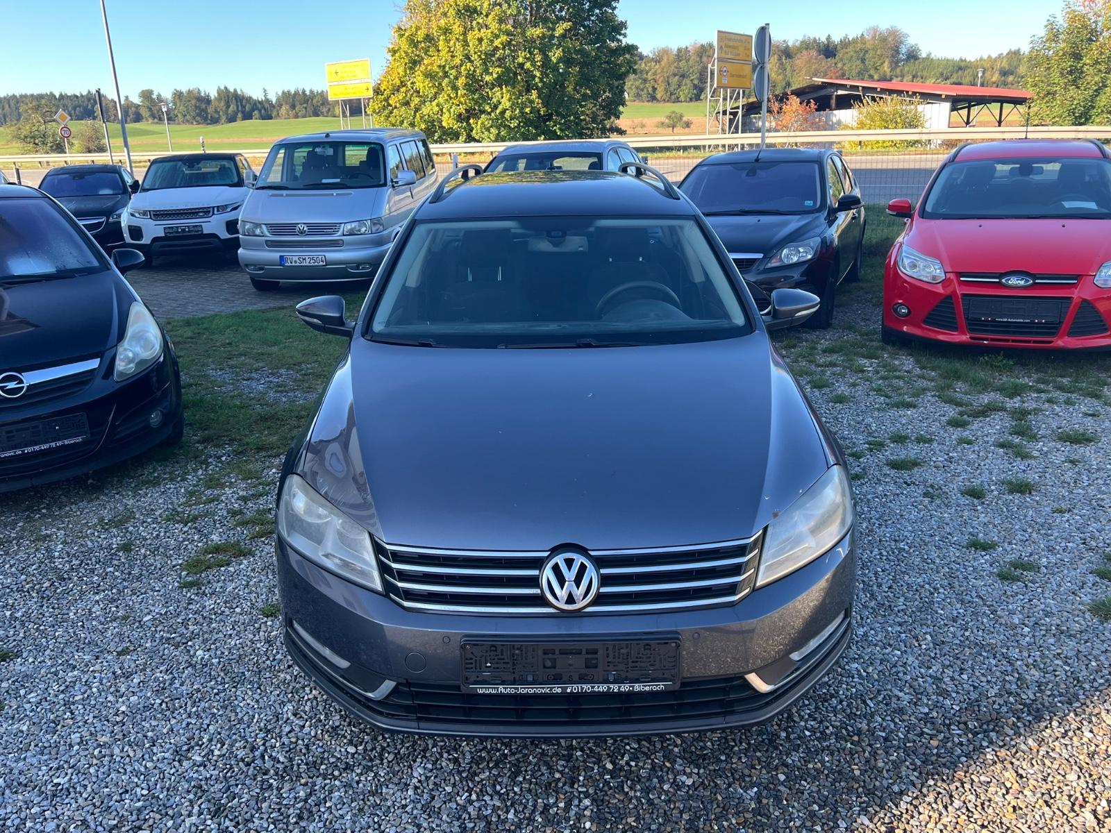 Volkswagen Passat 2011 — photo 8