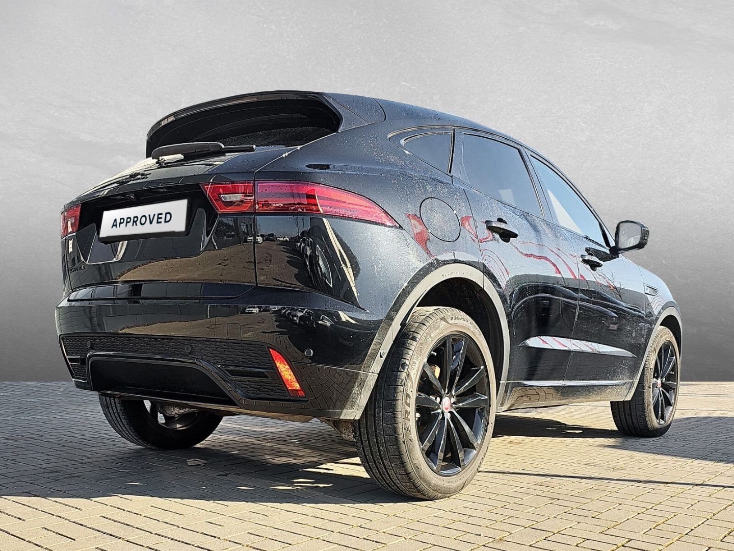 Jaguar E-Pace D165 R-Dynamic HSE imagem 3