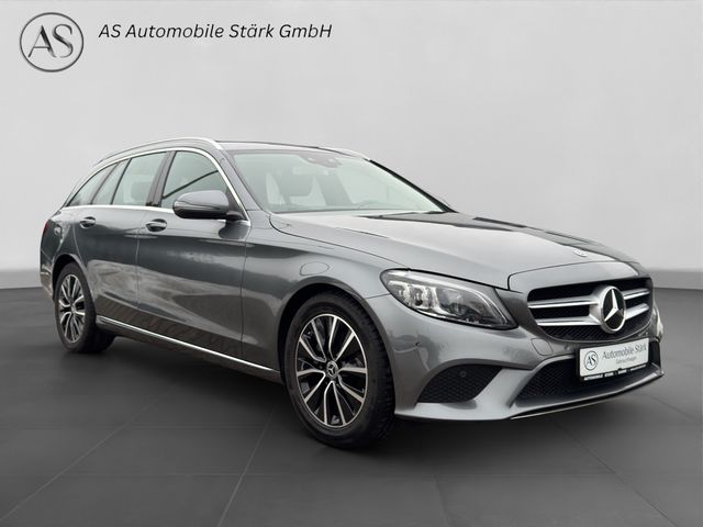 Fahrzeugabbildung Mercedes-Benz C 220 Td Avantgarde+LED+Distronic+CAM+Standh+AHK