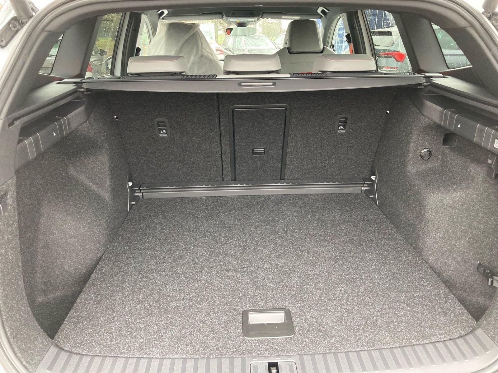 Skoda Enyaq - Bild 8