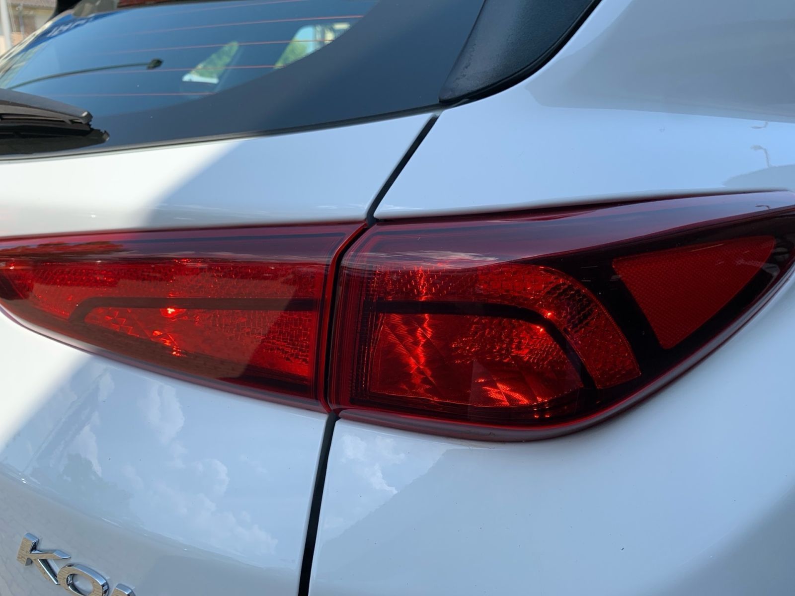 Fahrzeugabbildung Hyundai KONA Select Elektro 11 kW OBC Sitzheizung