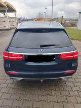 Mercedes-Benz E 200 d T Autom. - - blaue Mercedes-Benz E 200
