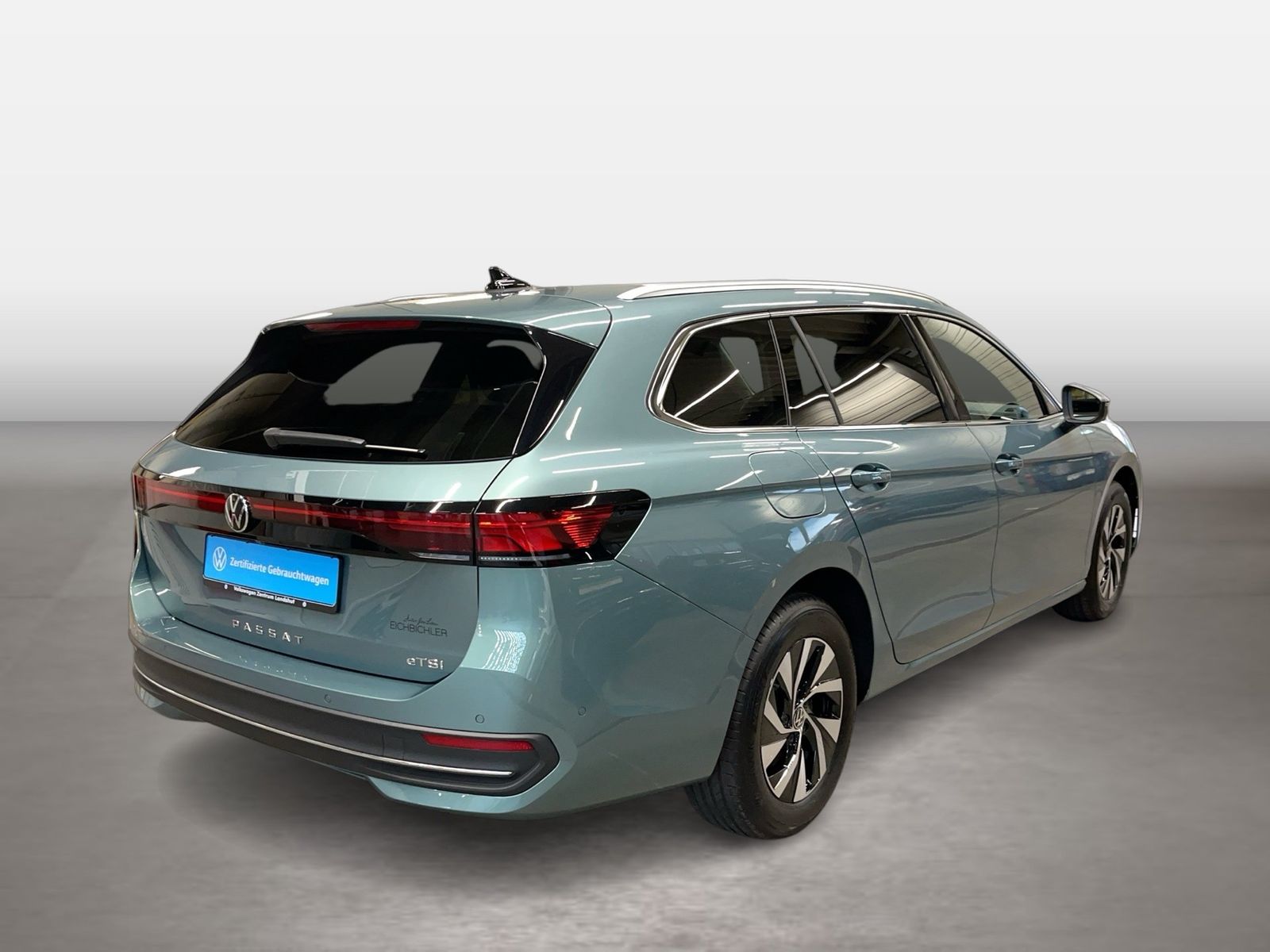 Volkswagen Passat Variant - Bild 7