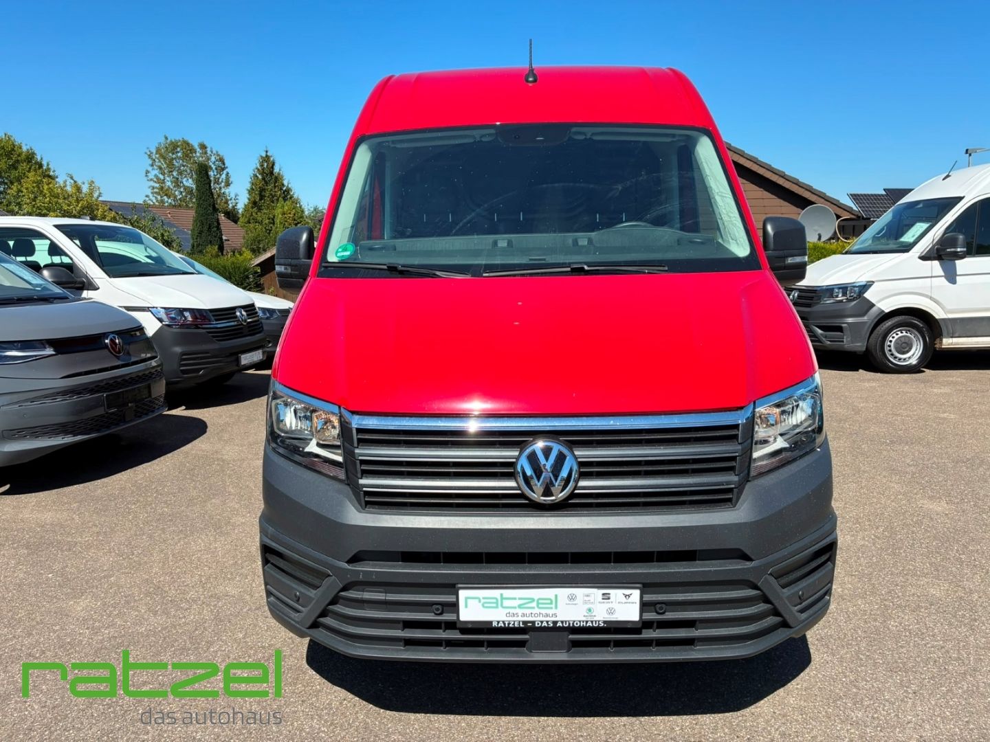 Fahrzeugabbildung Volkswagen Crafter Kasten Hochdach FWD 35 MR 2.0 TDI +AHK+P