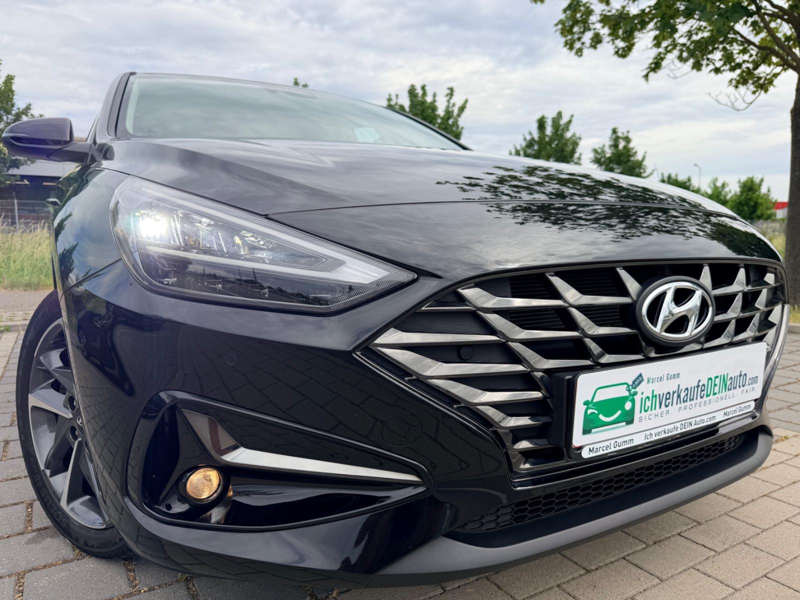 Hyundai i30 Trend Mild-Hybrid 120PS LED*NAVI*PDC uvm.