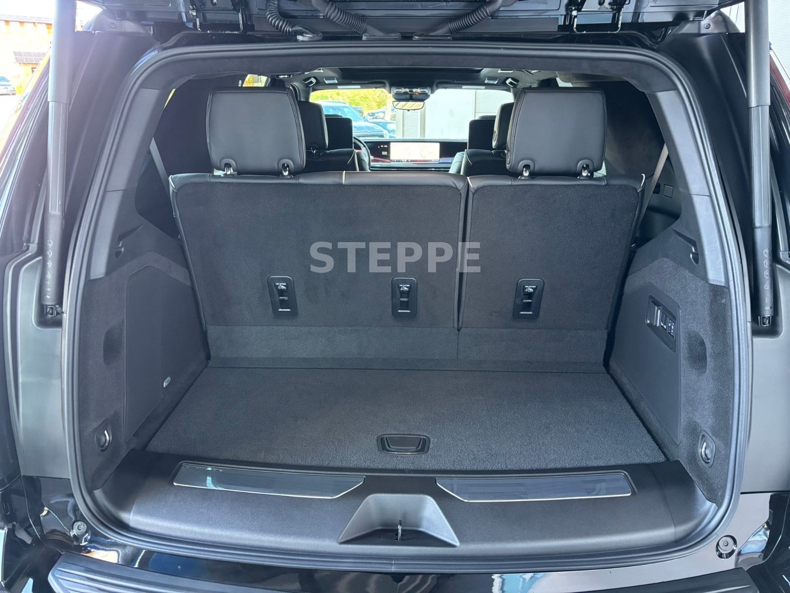 Cadillac Escalade MY26 V-Series 6.2 V8 Supercharged AWD