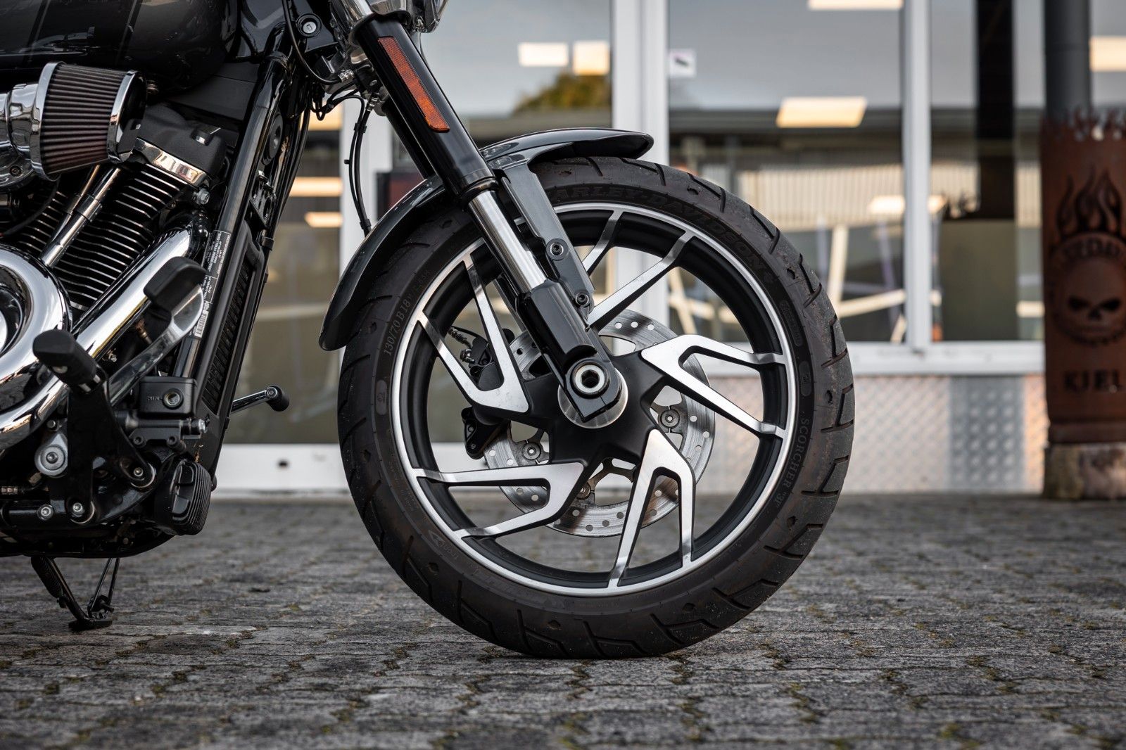 Fahrzeugabbildung Harley-Davidson FLSB Sport Glide Softail - TORXSTER KIT - J&H