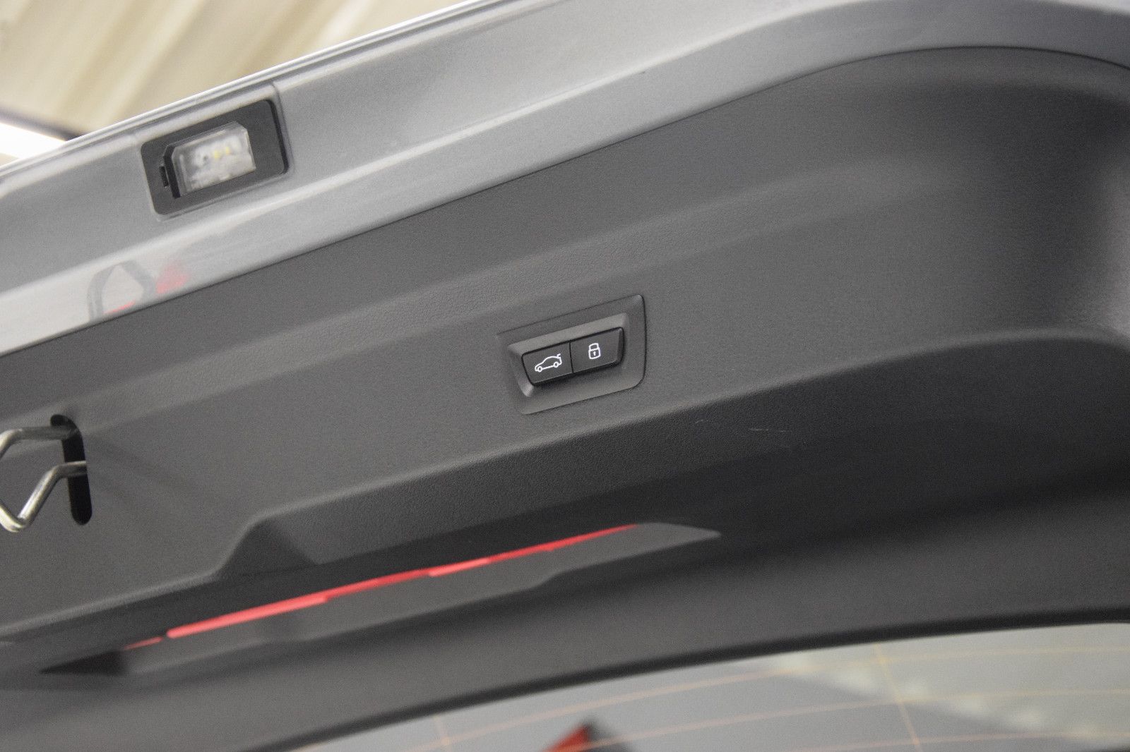 Fahrzeugabbildung BMW X2 20d xDrive M Sport 360° Pano HuD AHK h/k ACC