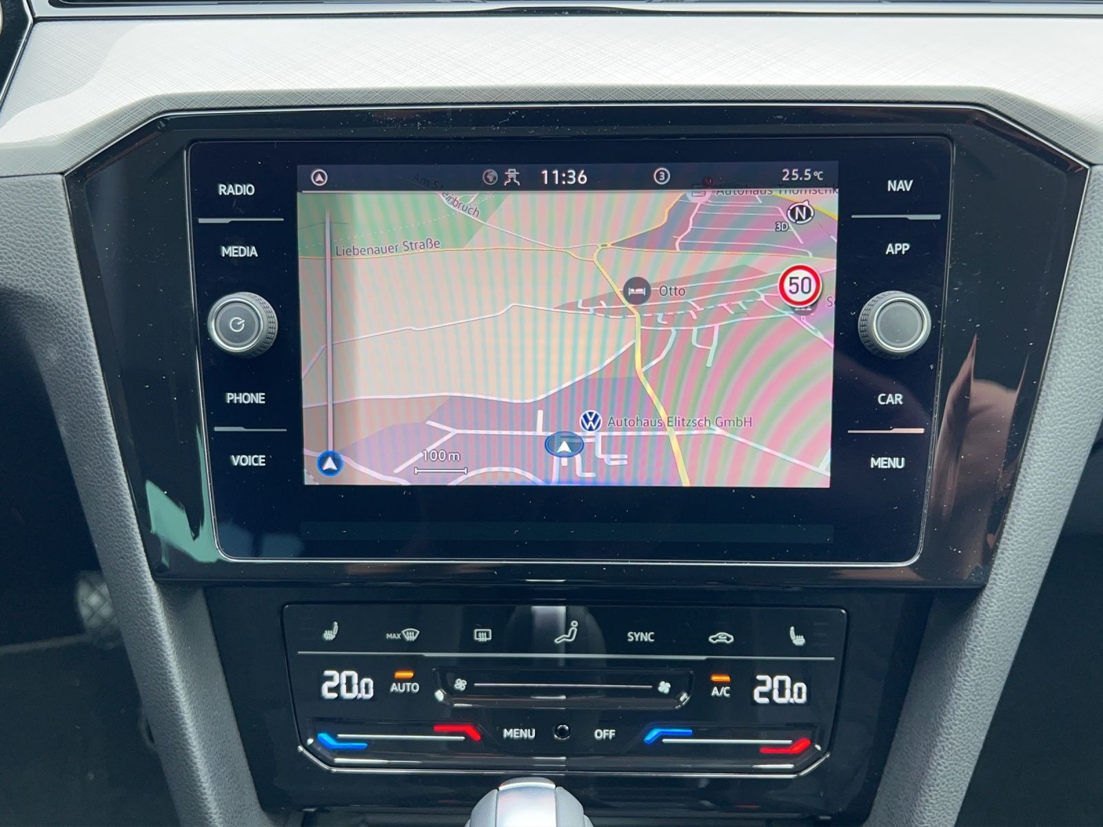 Fahrzeugabbildung Volkswagen Passat Variant TDI DSG AHK NAVI ACC LED PDC SHZ