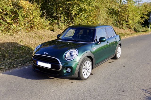 MINI Mini Cooper 5-Türer British Racing Green