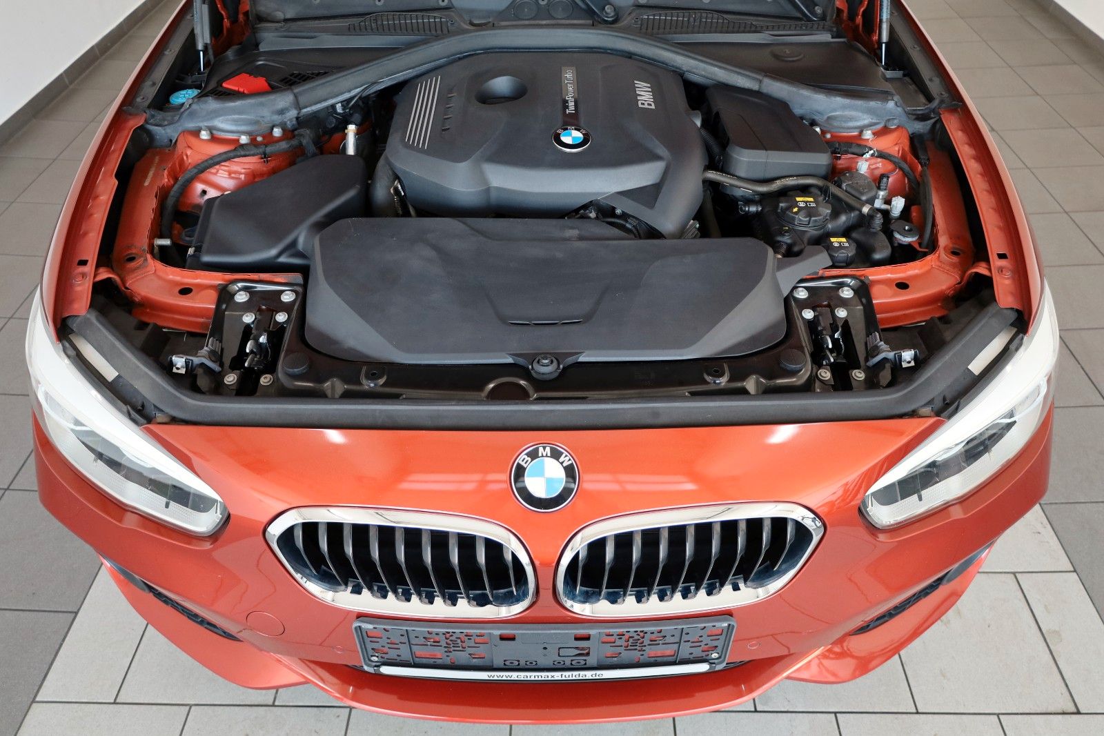 Fahrzeugabbildung BMW 125i M Sport 5T Leder,Navi,LED,SH,Park Assistent