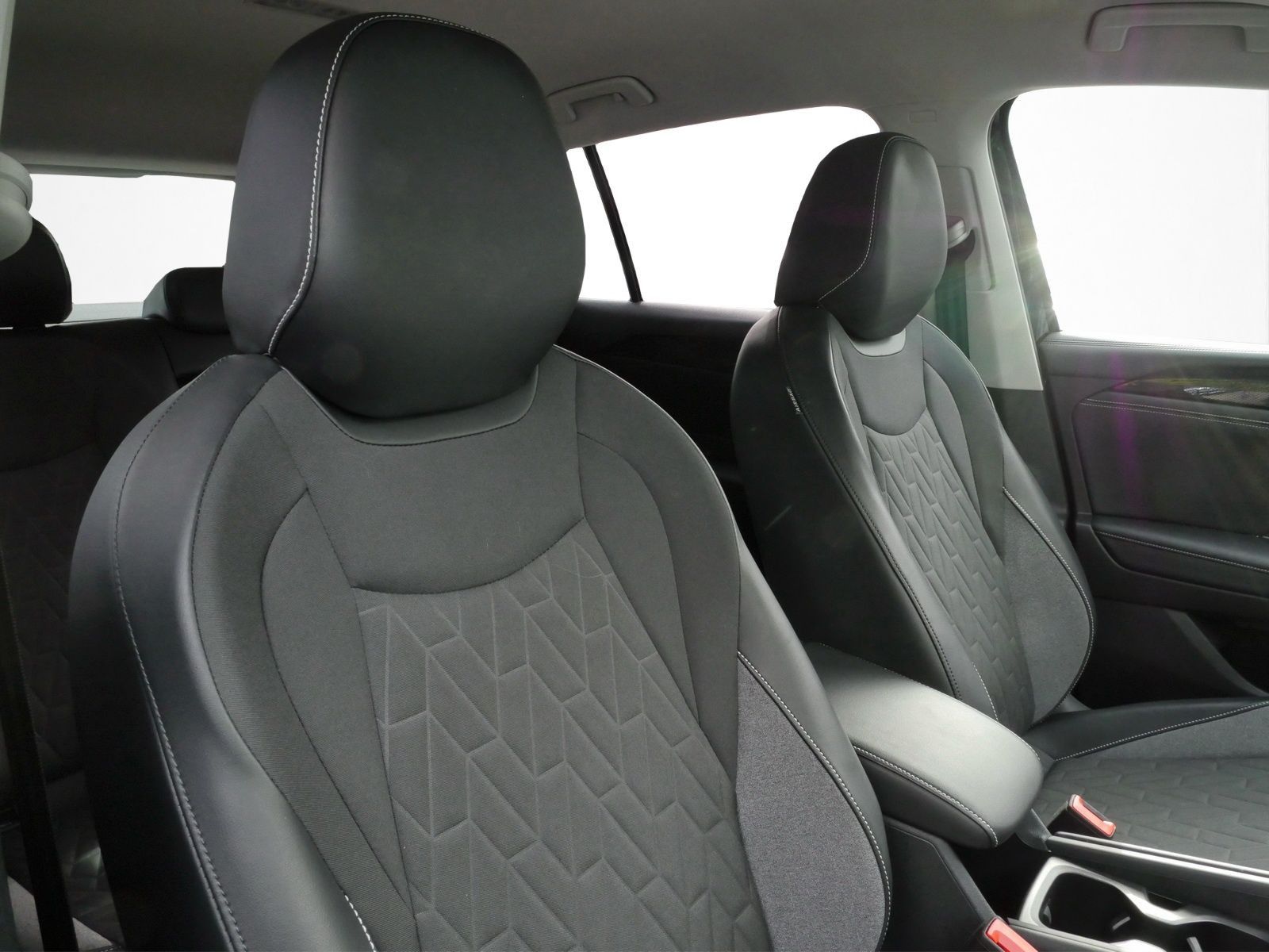 Volkswagen Tiguan - Bild 10