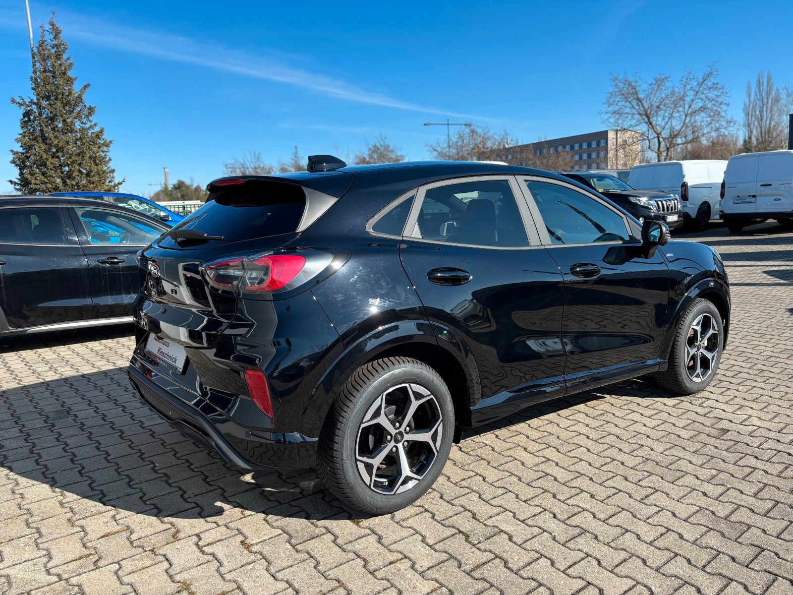 Fahrzeugabbildung Ford Puma ST-Line