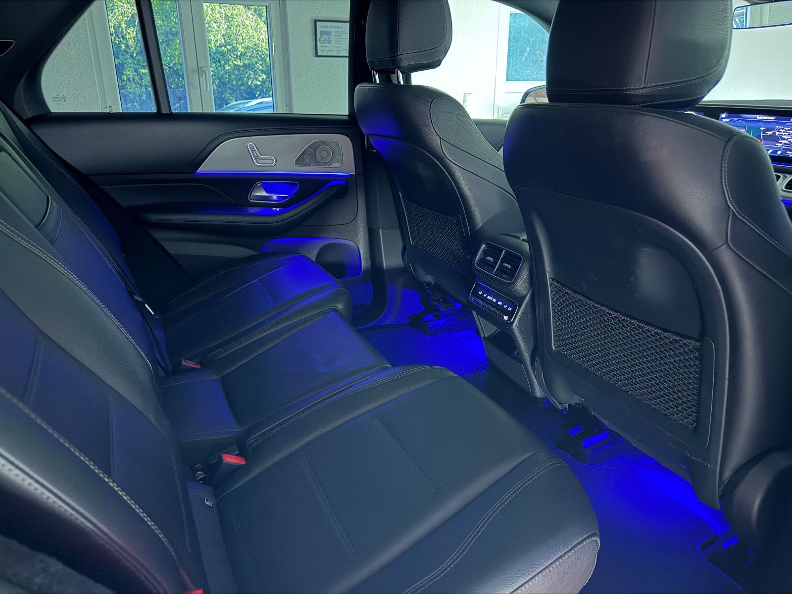 Fahrzeugabbildung Mercedes-Benz GLE 300 d 4MATIC AMG-LINE/PANO/BURMESTER/7-SITZ