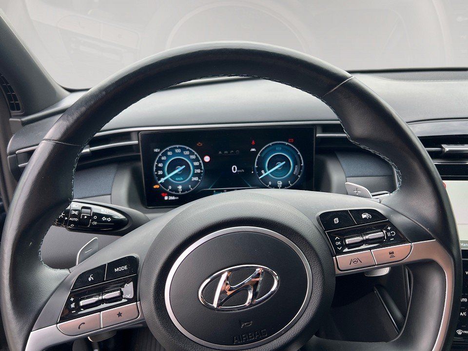 Fahrzeugabbildung Hyundai TUCSON PHEV 1.6 T-GDi 265PS 6-AT 4WD PRIME-Paket