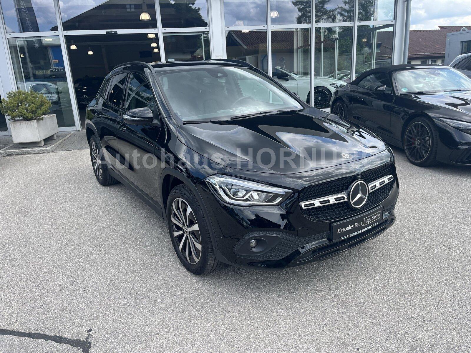 Mercedes-Benz GLA 180 AHK/Night/360°/19"/BusinessP/LED/Totwink