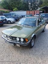 BMW 320 - BMW 320 aus 1979