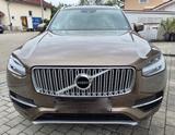 Volvo XC 90 INSCRIPTION*1.HAND*TRAUM-FARBKOMBINATION* - Volvo Gebrauchtwagen in München