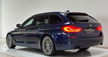 Fahrzeugabbildung BMW 540d xD Sport Line Kamera DAB H/K HUD Keyles 19"