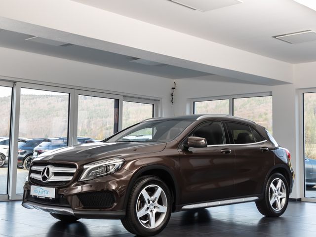 MERCEDES-BENZ GLA 250 AMG/Pano/Scheckheft/Navi/18
