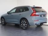 Volvo XC60 B5 B AWD Ultimate Dark B&W/FOUR-C - Volvo XC60 mit Benzin-Antrieb: Geländewagen