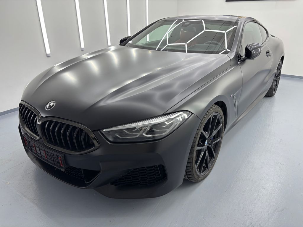 BMW 840