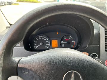 Fahrzeugabbildung Mercedes-Benz Sprinter II Kasten 214 CDI