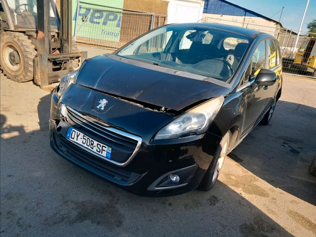 Peugeot 5008 1.6 HDI