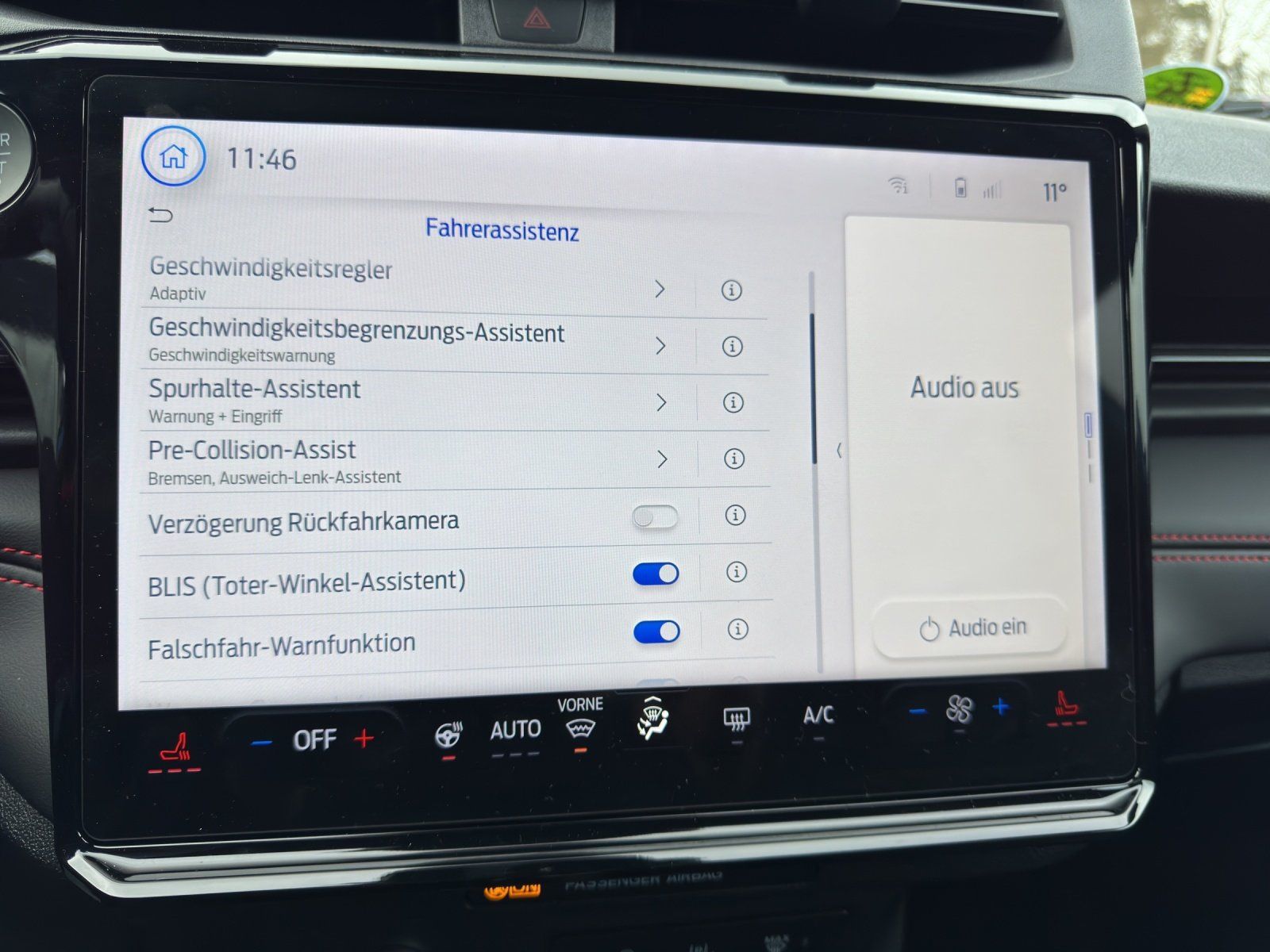 Fahrzeugabbildung Ford Puma ST Line Winter Pekt Dach Schwarz Kamera PDC