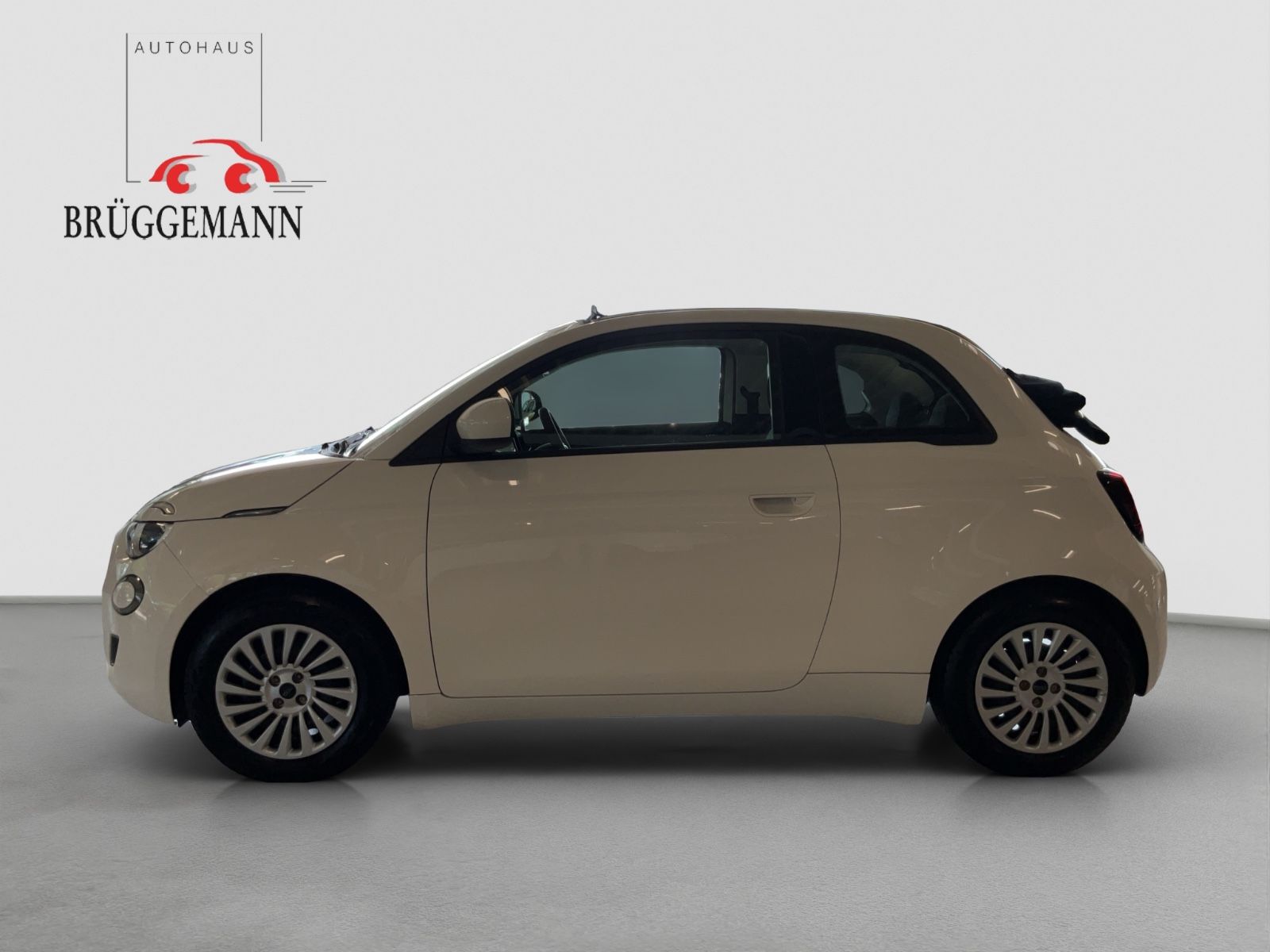 Fahrzeugabbildung Fiat 500e 42 kWh Cabrio