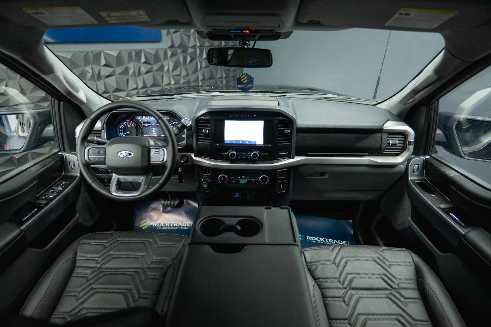 Fahrzeugabbildung Ford F150 5.0L V8 4x4 Offroad SuperCab RAPTOR 19%